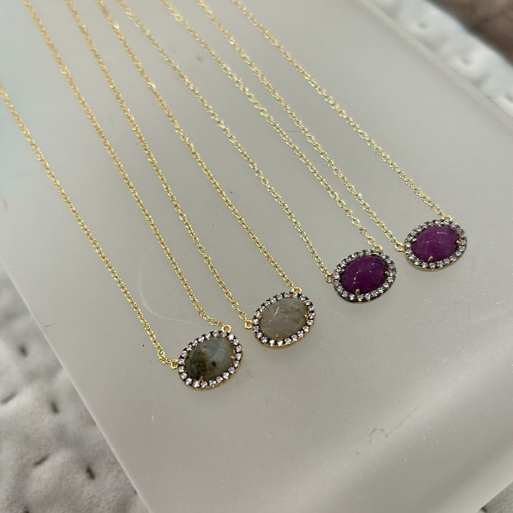 Small Oval Labradorite or Amethyst 14K Gold Vermeil Necklace-Boutique